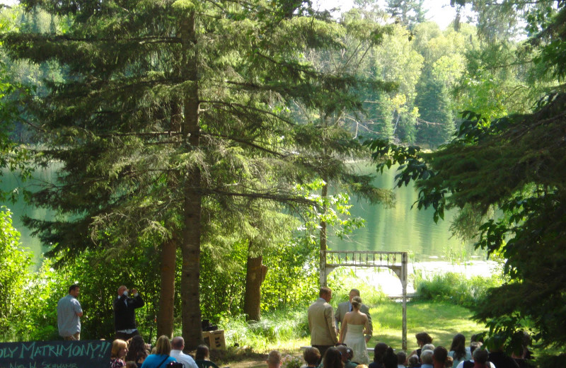 Wedding ceremony at Mantrap Lodge.