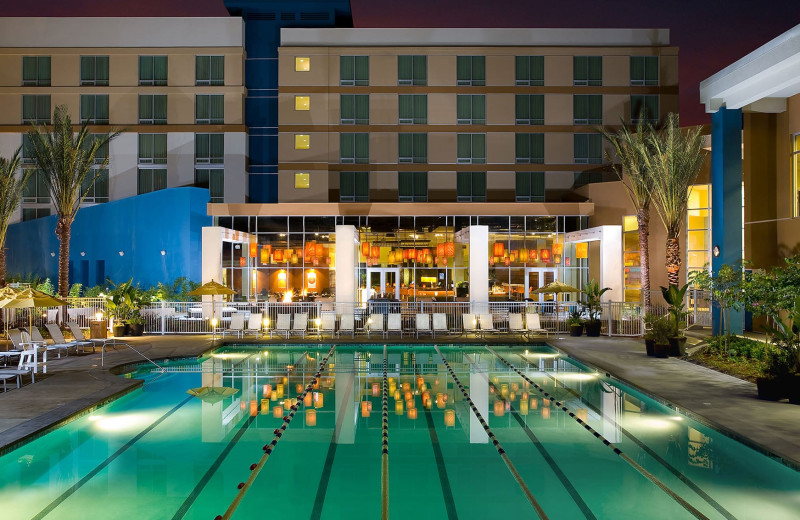 Outdoor pool at Renaissance ClubSport Aliso Viejo.