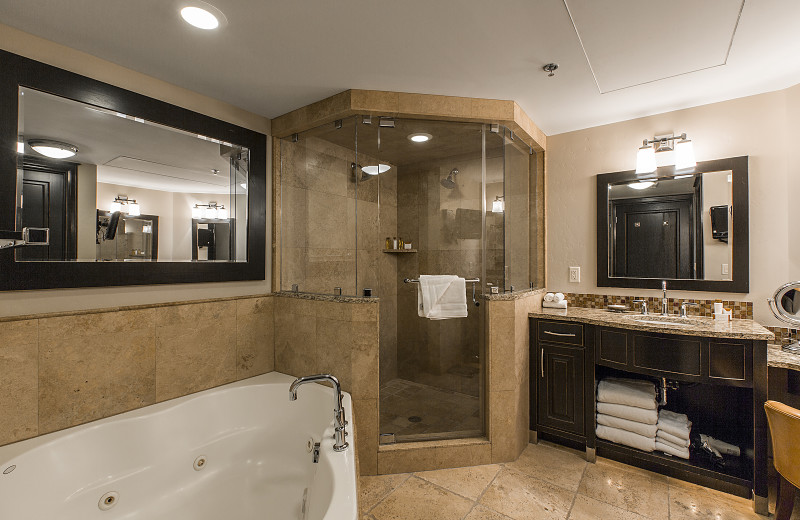 Rental bathroom at Padzu Vacation Homes - Park City