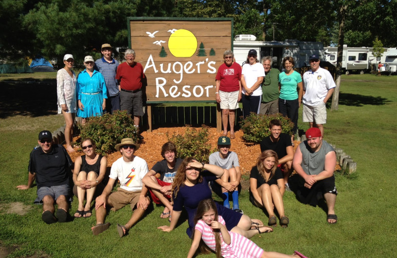 Family reunions at Auger's Pine View Resort.