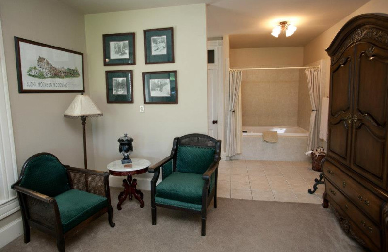 Guest room at New Orleans Hotel & Spa.