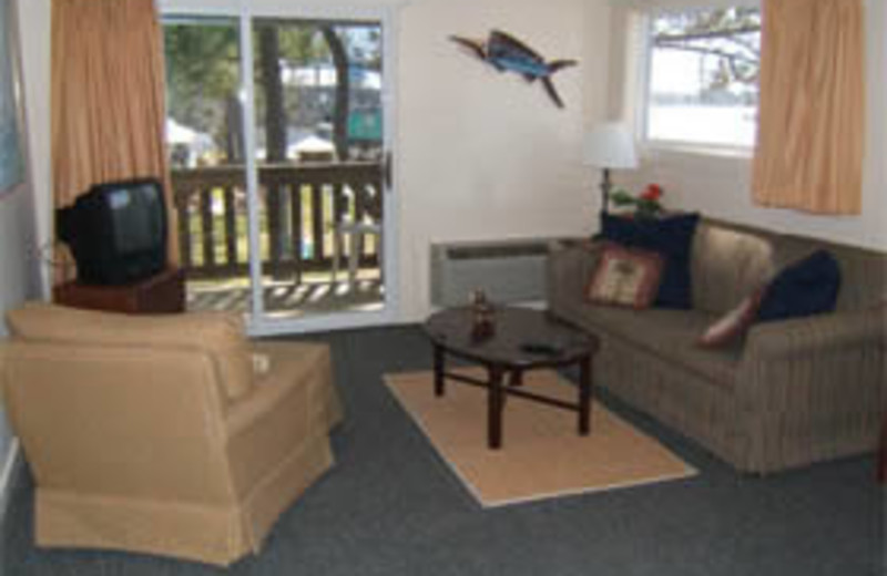 Guest Living Room at Oriental Marina and Inn