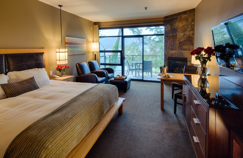 Suite Interior at Brentwood Bay Lodge 