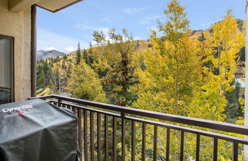 Guest balcony at Antlers at Vail.