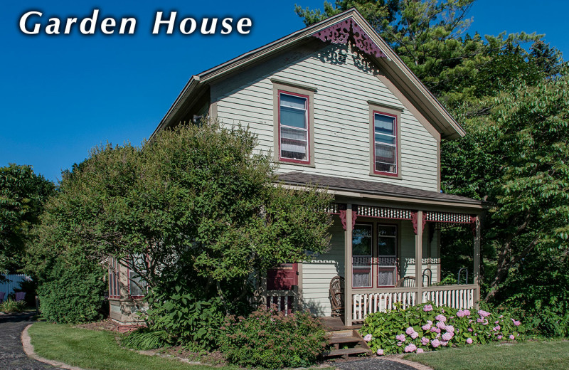 Garden house exterior at White Lace Inn.