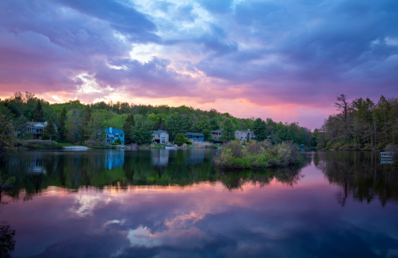 airbnb lake naomi