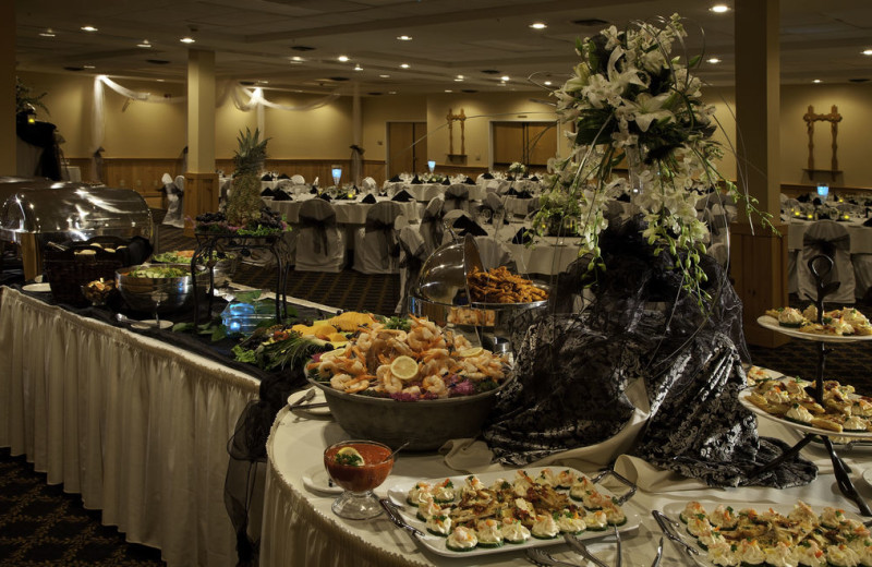Weddings at Icicle Village Resort