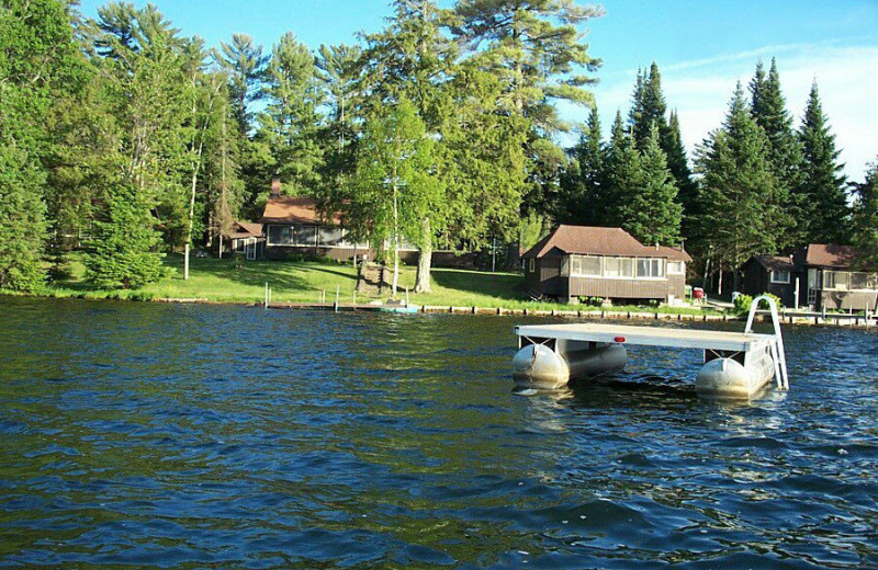 Exterior view of Evergreen Lodge.