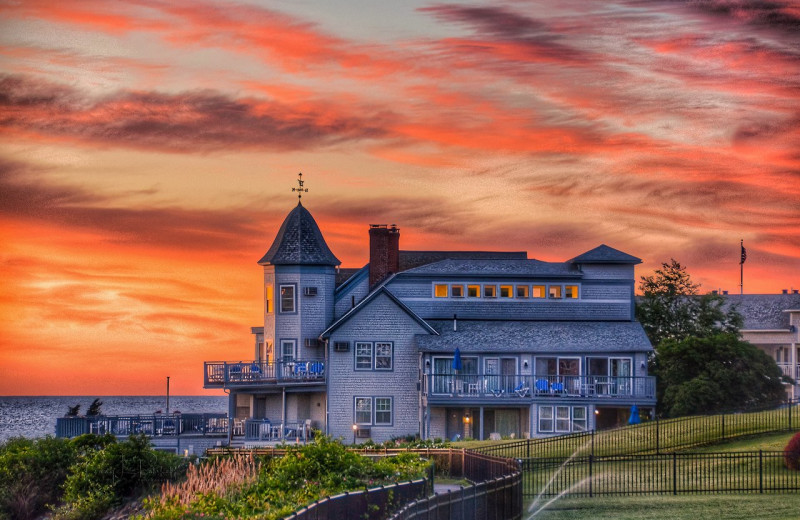 Exterior view of Beachmere Inn.