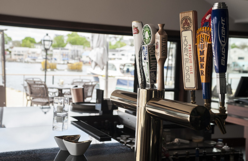 Bar at Boothbay Harbor Oceanside Golf Resort.