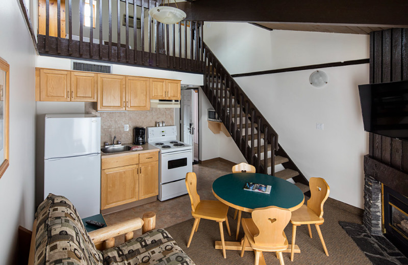 Guest kitchen at Rocky Mountain Ski Lodge.