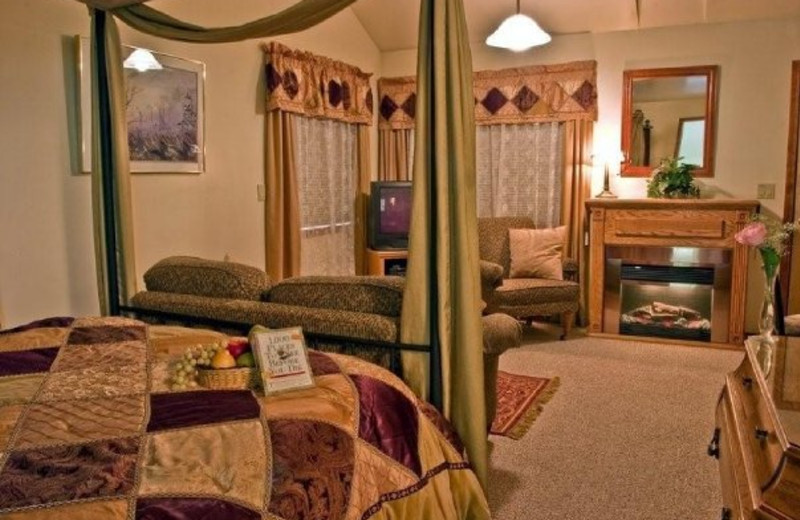 Guest suite at A Pearson's Pond Luxury Suites and Adventures.