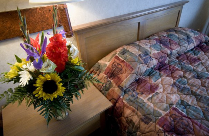 Suite guest room at ParkShore Resort.