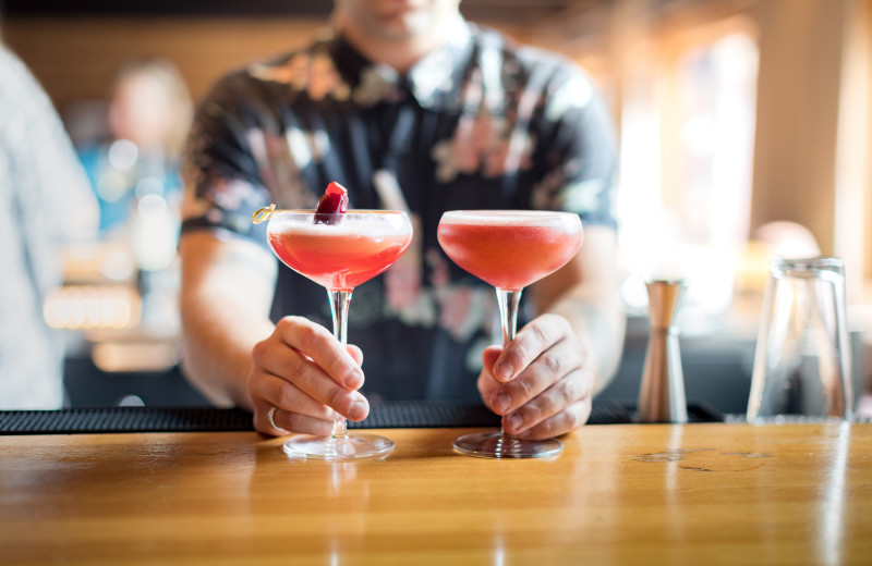 Drinks at CMH Bugaboos Lodge.