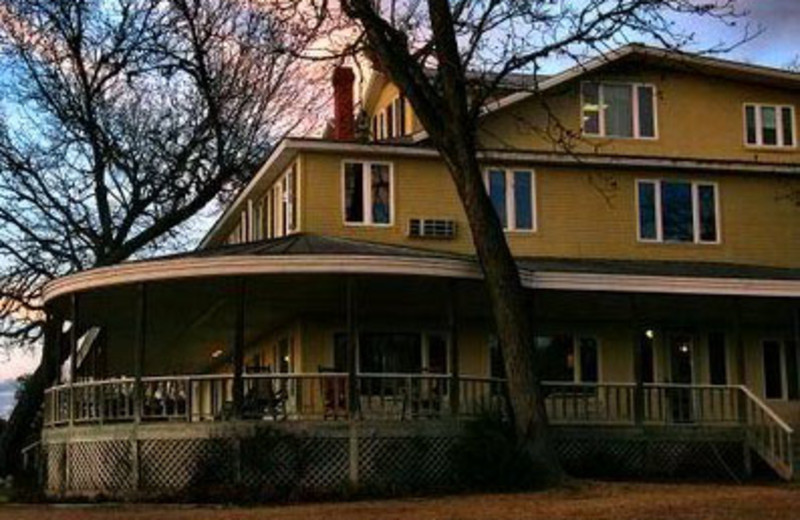 Exterior View of Haven River Inn