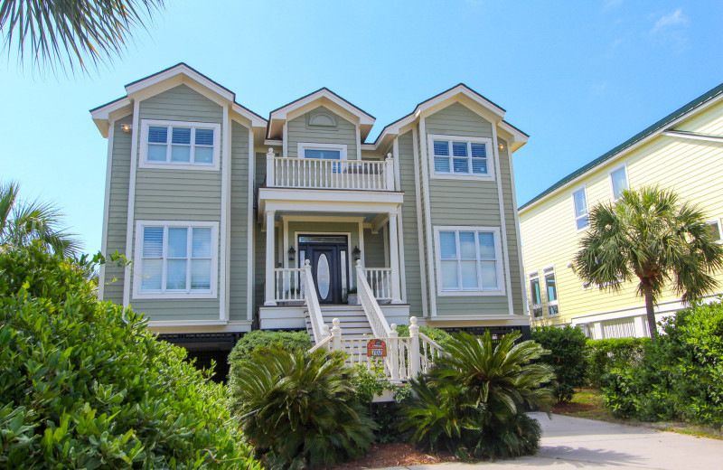 Exterior view of Ocean Blvd 702.