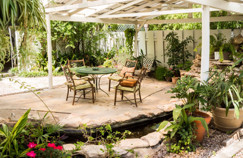 Patio at Crystal River Inn.