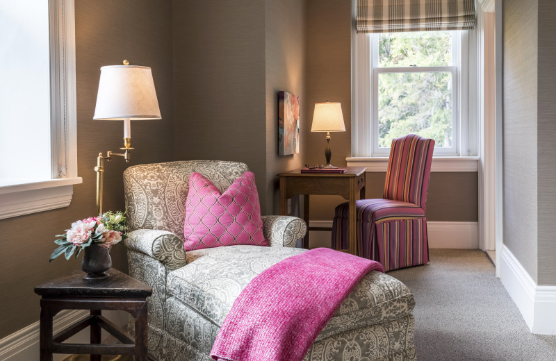 Guest room at The Inns of Aurora.