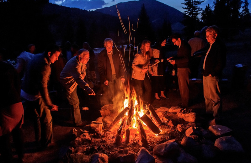 Bonfire at 320 Guest Ranch.