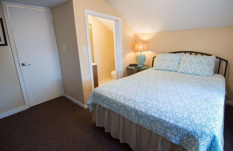 Guest bedroom at Anna Maria Island Inn.