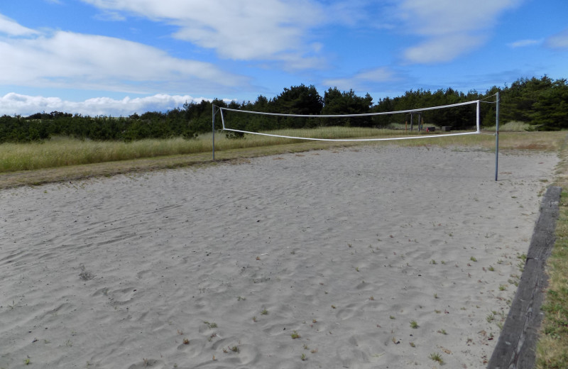 Volleyball court at Chautauqua Lodge.