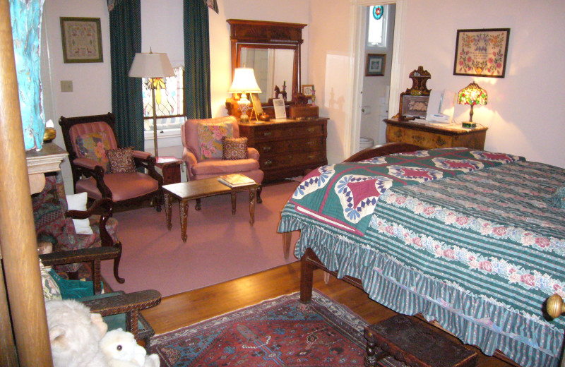 Guest room at Blooming Garden Inn B 