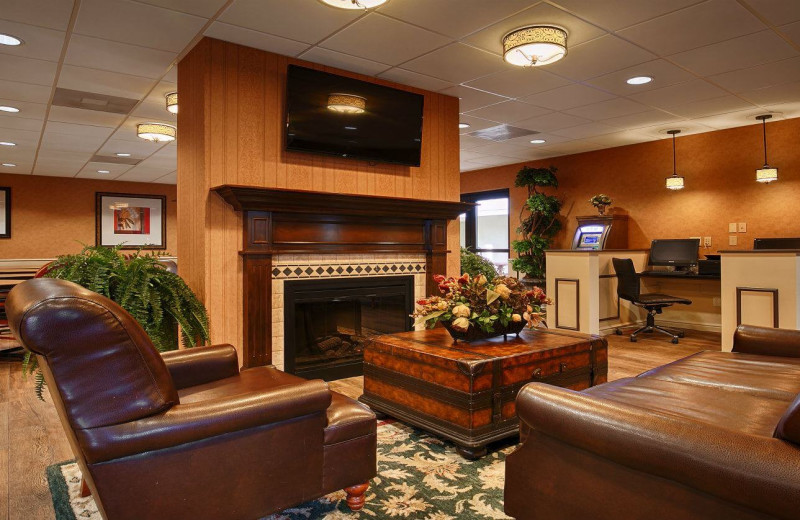 Lobby Area at Best Western Plus Savannah Historic District