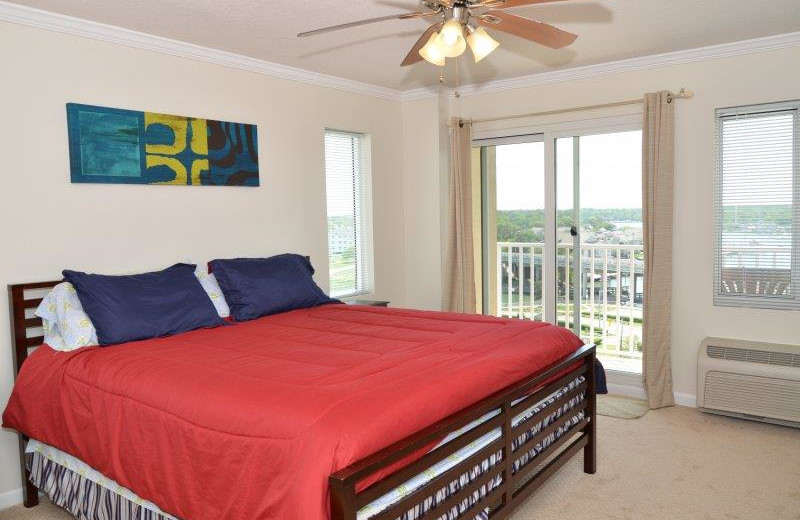 Rental bedroom at Dolphin Run Condominium Association. Inc.