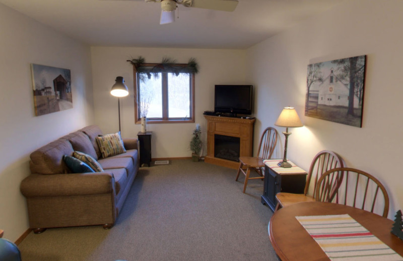 Guest living room at Open Hearth Lodge.