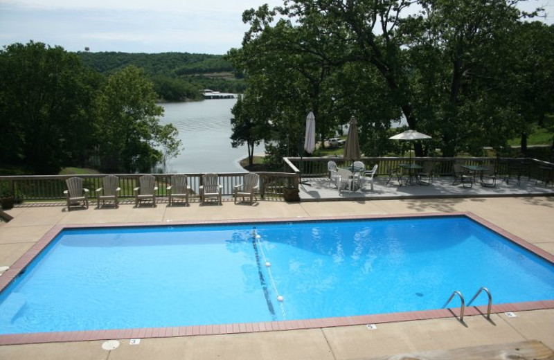 Outdoor pool at White Wing Resort on Table Rock Lake.
