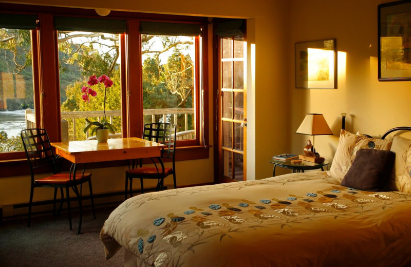 Guest room at Alegria Inn.
