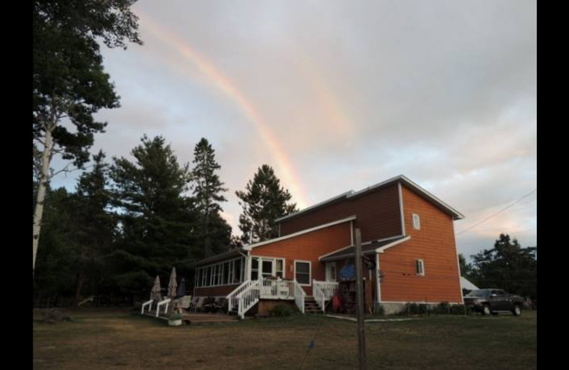 Exterior at Silv'ry Moon Lodge.