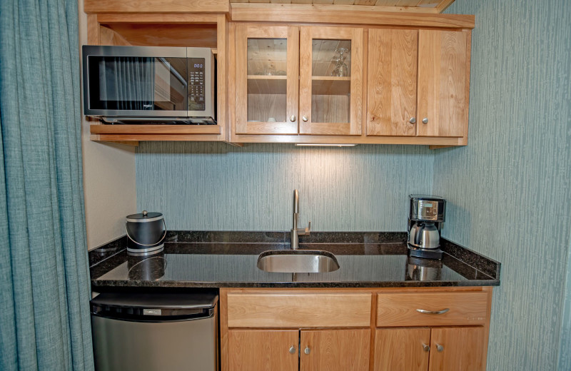 Guest kitchenette at Surfside on Lake Superior.