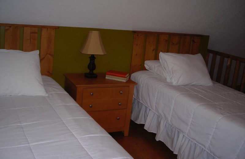 Cabin bedroom at Rock Creek Cabins.