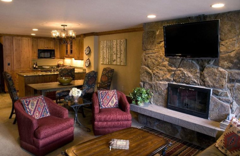 Guest living room at Lodge Tower.