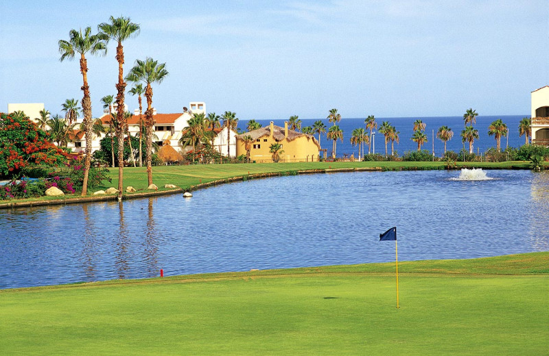 Exterior view of Hilton Cancun Beach and Golf Resort.