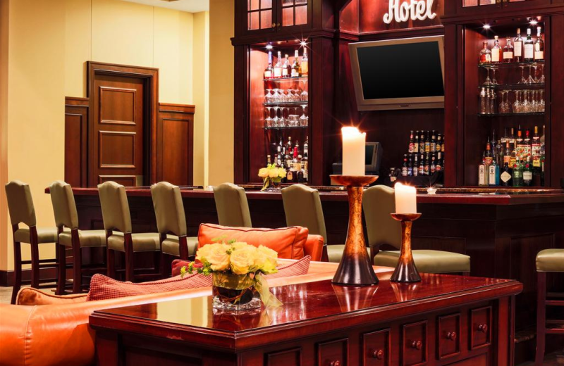 Bar area at Sheraton Duluth Hotel.