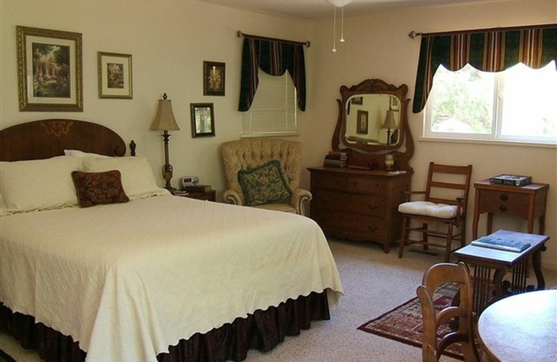 Carriage House (Lakeport, CA) Resort Reviews