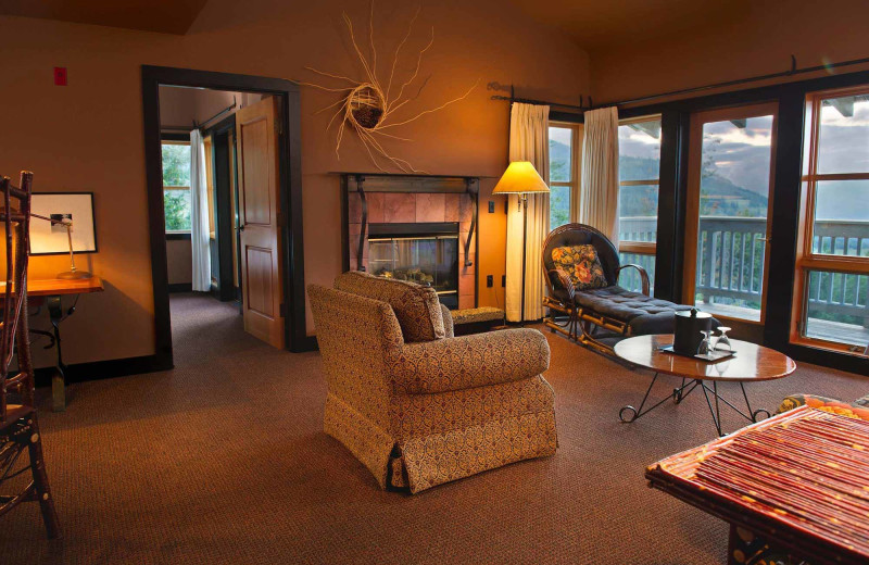 Guest room at Sun Mountain Lodge.