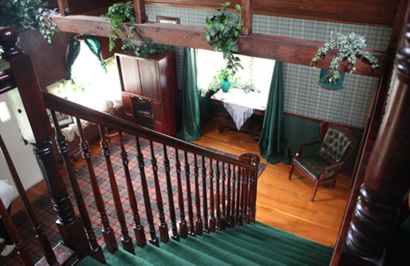 English Fox Hunt Cottage interior at The 1887 Hansen House Bed & Breakfast.