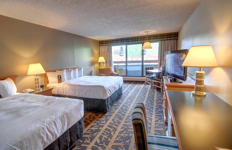 Guest room at Banff Lodging Company.