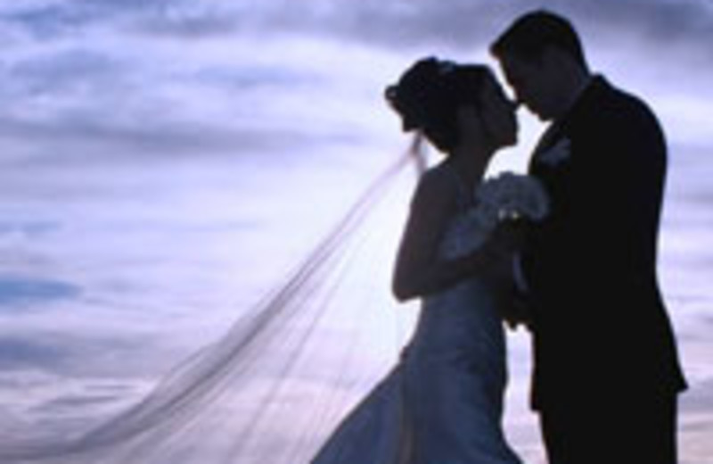 Weddings at Waikiki Beach Marriott Resort