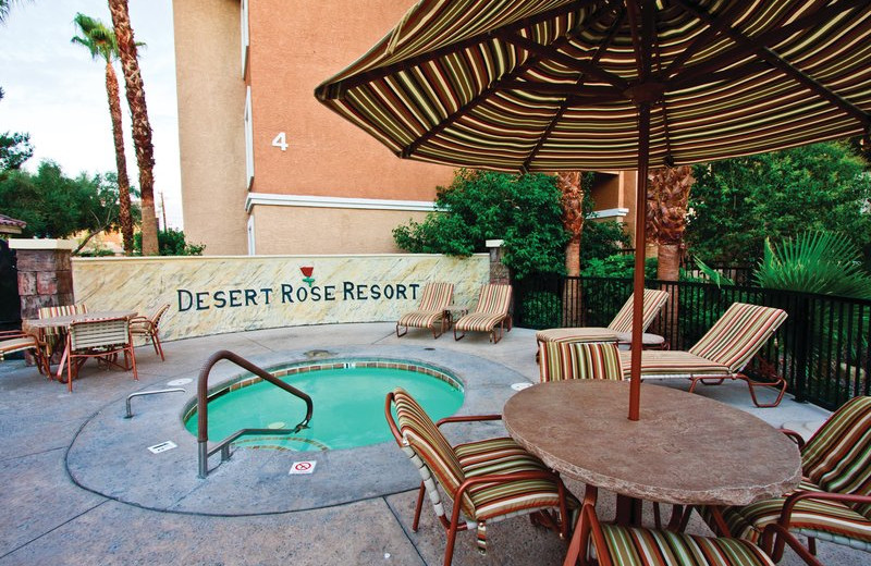 Hot tub at Desert Rose Resort.