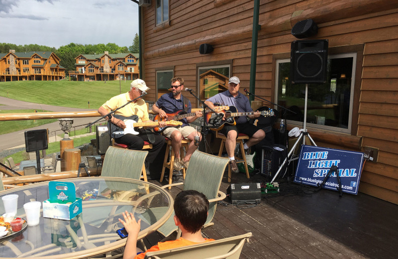 Patio at Big Sandy Lodge 