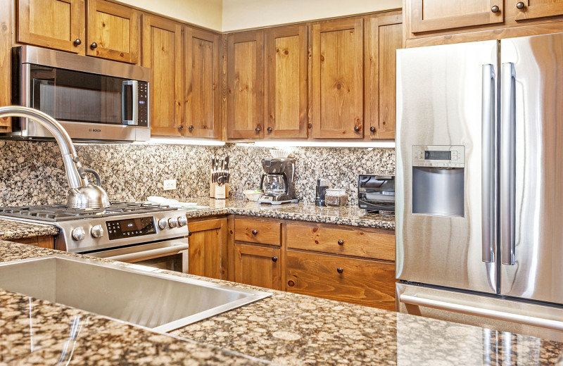 Guest kitchen at Antlers at Vail.