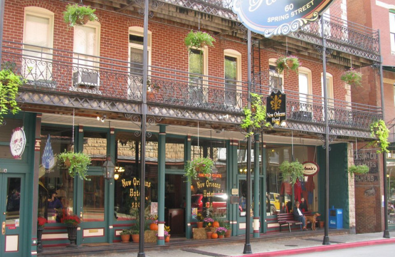 Exterior view of New Orleans Hotel & Spa.