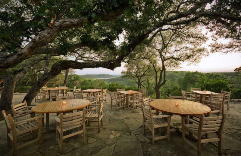 Outdoor dining at Travaasa Austin.