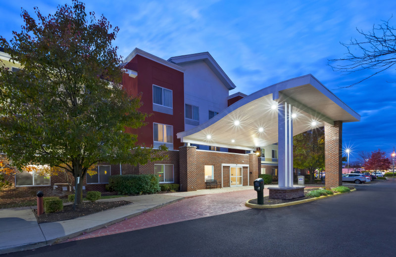 Exterior view of Fairfield Inn 