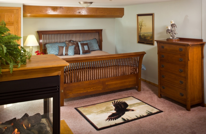 Eagle's Nest bedroom at HideAway Country Inn.