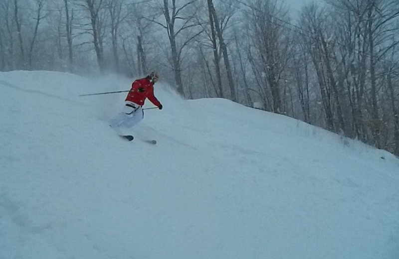 Skiing at Valley of Saint-Sauveur.